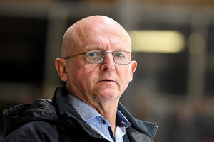 Deutsches Eishockey trauert um Jiri Ehrenberger – DEL-Trainer des Jahres 2006/07