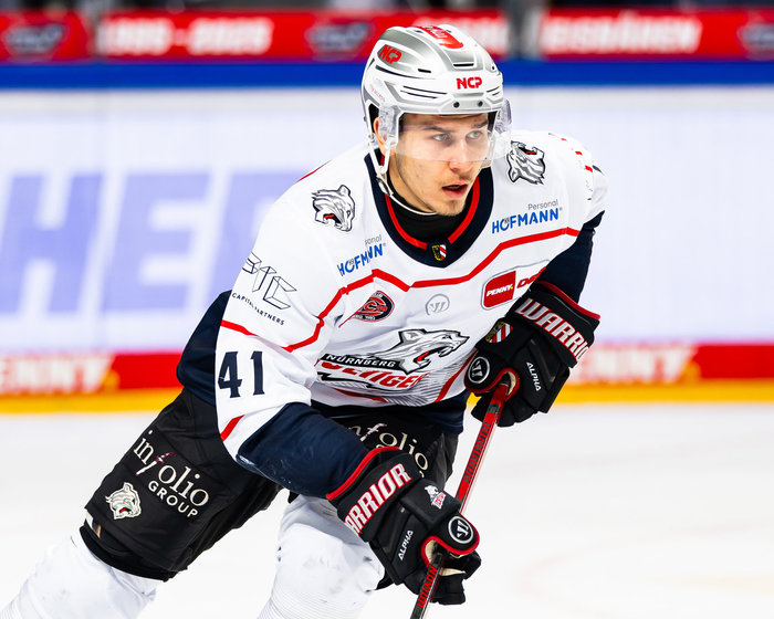 Jakob Weber bleibt bis 2028 in Nürnberg, Boaz Bassen und Will Weber verlängern in Schwenningen