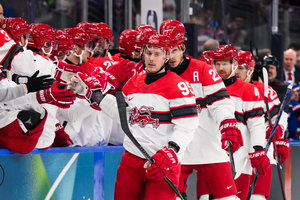 Dänemark schlägt Lettland mit 4:2 und sichert Deutschland mindestens Platz zwei