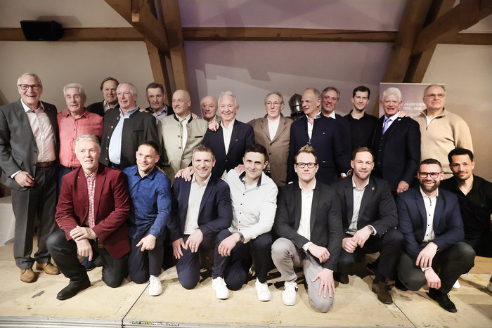 Glückliche Helden: Bronzeteam von Innsbruck feierte in Landshut mit Silbermedaillengewinnern von Pyeongchang