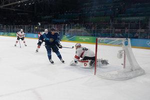 Schweiz belohnt sich trotz kämpferischer Leistung und 2:0-Führung nicht