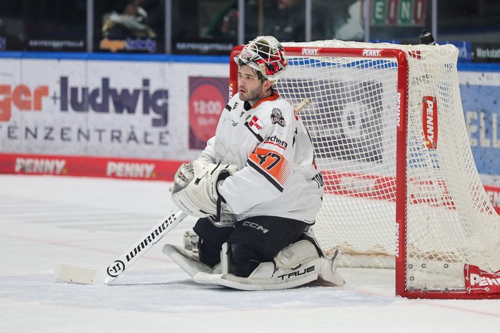 Transfergerücht: Dustin Tokarski verlässt die Löwen Frankfurt – und geht nach Ljubljana