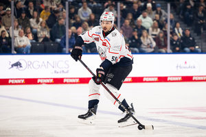 Sinan Akdag vor 1.000. DEL-Spiel, Duell um Platz sechs in Berlin, Top-Spiele in Mannheim und München
