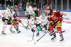 Heilbronn schießt sich dank Fünf-Tore-Mann Anderson Frust von der Seele – Löwen ringen Deggendorf nieder