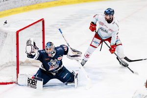 Krefeld siegt knapp im Top-Spiel in Rosenheim, Kassel weiter nicht zu bremsen, Freiburg Platz zehn ganz nah