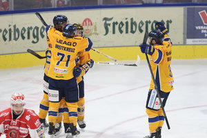 Landshut und Weißwasser im DEL2-Viertelfinale, Sommerpause für Düsseldorf und Crimmitschau – Volek-Gamewinner in Weiden