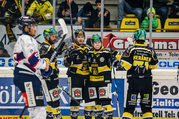Tölzer Löwen erreichen Playoff-Viertelfinale, 6:2-Sieg gegen Hammer Eisbären in Spiel 5