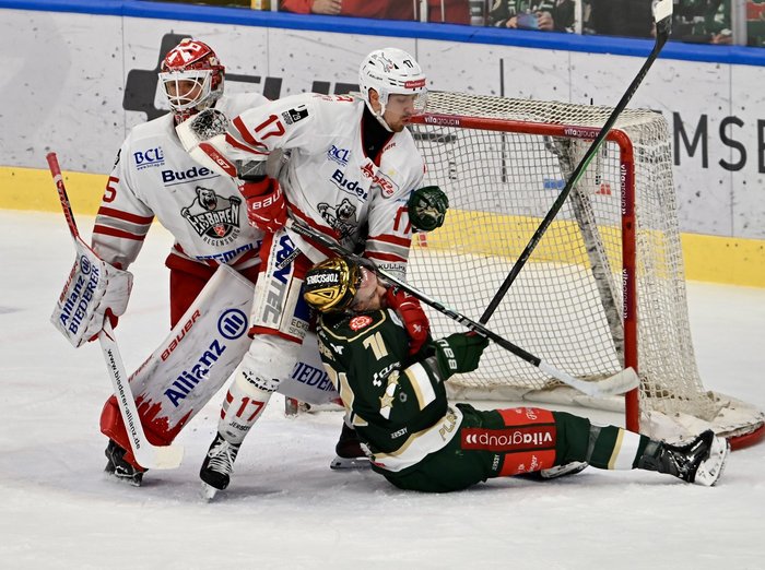 In der 123. Minute: Regensburgs Bryce Kindopp entscheidet das längste DEL2-Spiel aller Zeiten – Landshut vor dem Aus