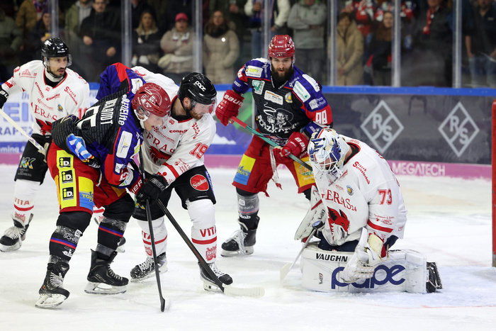 Tilburg und Memmingen ziehen auf 3:0 davon, Scorpions und Deggendorf führen in ihren Serien mit 2:1