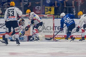 Juvonen und Kaski führen Köln zu knappem Auftaktsieg, Mannheim gewinnt klar gegen Bremerhaven