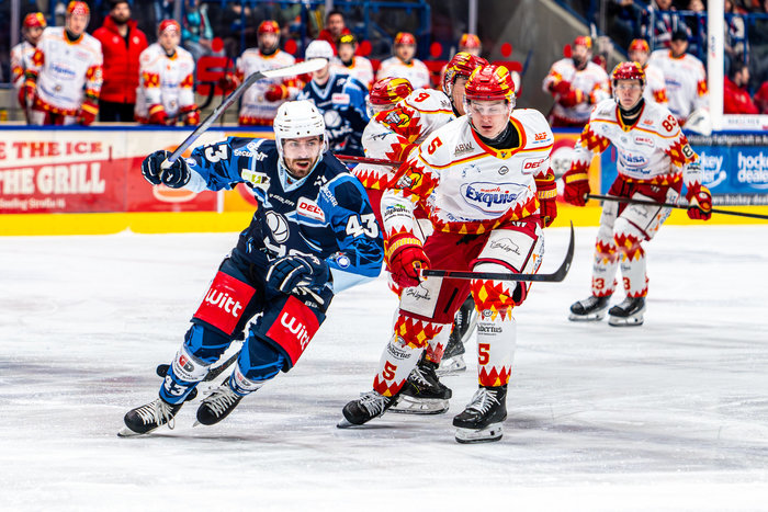 Sieglos-Showdown: Weiden und Kaufbeuren im finalen Fight um den DEL2-Klassenerhalt