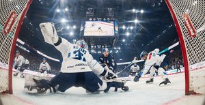 Vor Spielen 2 am Freitag: Duftmarken, böses Blut, klare Aussagen und eine blumige Idee für den Erfolg