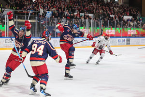 Tilburg und Memmingen sweepen sich ins Halbfinale – Deggendorf erspielt sich Matchpuck, Selb gleicht Serie aus