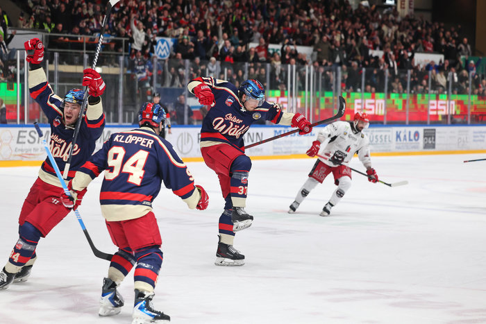 Tilburg und Memmingen sweepen sich ins Halbfinale – Deggendorf erspielt sich Matchpuck, Selb gleicht Serie aus