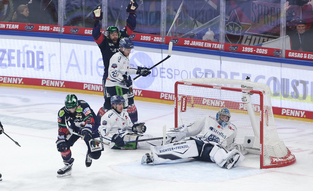 Eisbären-Star Ronning gibt die Marschroute vor, Münchens Überraschung Wolf das Lob weiter