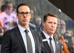 Turbulenter Tag in Wolfsburg: Stewart muss nach drei Pleiten gehen, Ex-Kapitän Haskins übernimmt