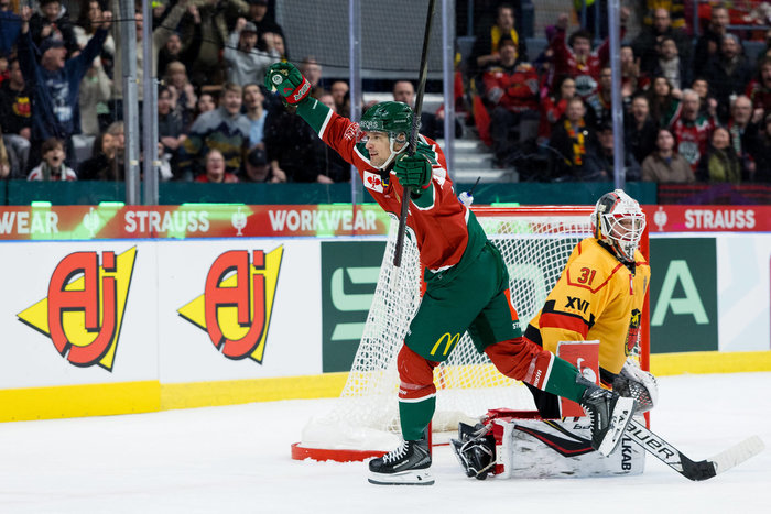 Einmal in Unterzahl, zweimal im Powerplay: Special Teams sichern Frölunda Göteborg den fünften CHL-Titel im Overtime-Krimi gegen Luleå
