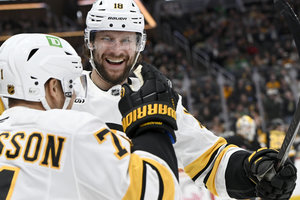 Boston siegt nach furioser Aufholjagd, Philadelphia pirscht sich an Wild-Card-Plätze heran