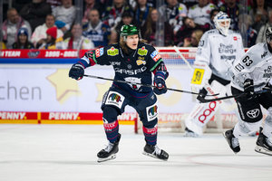 Für Berlins Nationalverteidiger Korbinian Geibel ist die Saison beendet