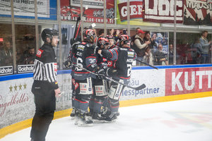 Memmingen Indians bezwingen Hannover Scorpions mit 3:2 und treffen damit im Finale auf Deggendorf