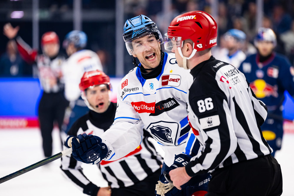 Ingolstadt verlängert mit Duo, Dziambor bleibt in Schwenningen – Crimmitschau holt Adams, DEG bestätigt Turnbull