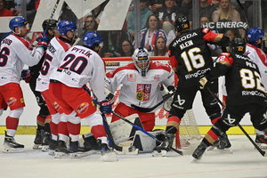 1:4 in Tschechien: DEB-Team muss sich erneut geschlagen geben – Fischbuch mit dem Ehrentreffer