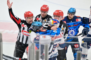 Kommentar: Die DEL hat mit Wagners Sperre eine neue Messlatte gesetzt – an der muss sie sich nun auch messen lassen