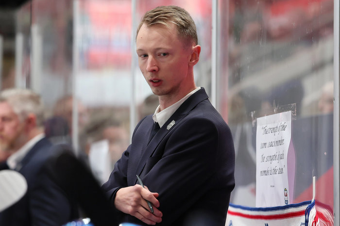 Selber Wölfe machen Interimstrainer Josef Huber zum Chef