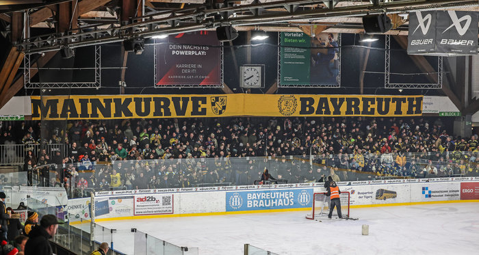 Warten in Bayreuth hat ein Ende – Insolvenzantrag für die Spielbetriebs-GmbH nun doch noch gestellt