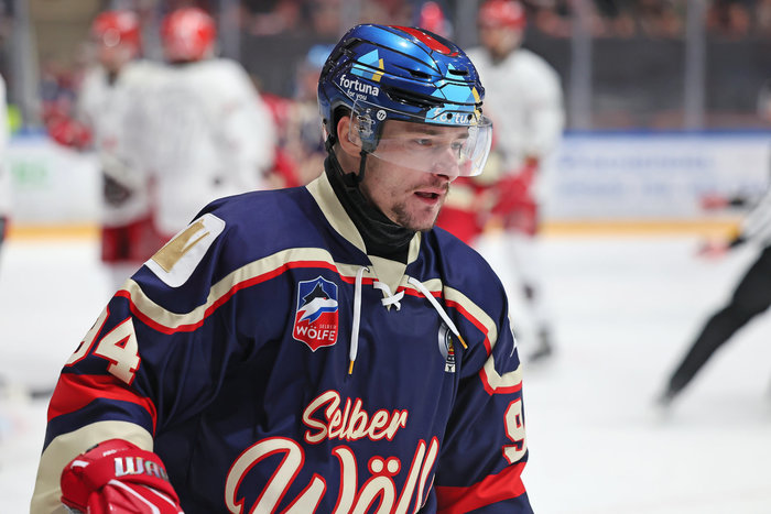 Selb verlängert mit Patrick Klöpper, Lindau verpflichtet Kanadier Andreacchi – Zuravlev bis 2028 in Hamm