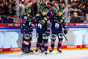 Eisbären Berlin erst eiskalt, dann dominant – Zweiter Sieg in der Finalserie gegen die Adler Mannheim