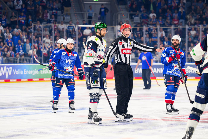Nach Check gegen Heim: Wissmann für drei Matches gesperrt – Seinen Eisbären winkt der erste DEL-Finalsweep seit 2011