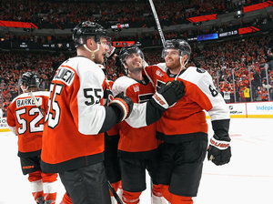 Philadelphia zieht in die nächste Runde ein, Montreal und Las Vegas erkämpfen sich Matchpucks