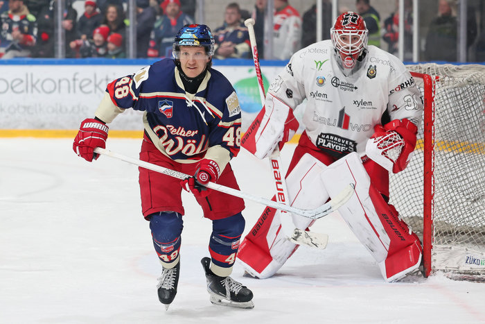 Schingoethe wechselt an den Pferdeturm, Lahtinen weiter in Selb, Halle holt Cerveny zurück