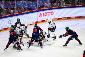 Esposito krönt das Comeback: Adler Mannheim gewinnen Spiel 4 in Berlin