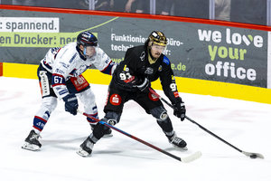 Fünf Abgänge in Rostock, Lars Reuß zum SC Riessersee, Nick Jordan Vieregge bleibt in Stuttgart
