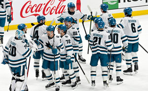 Grubauer verletzt sich bei Kraken-Niederlage – Sharks, Kings und Jets siegen im Wild-Card-Rennen