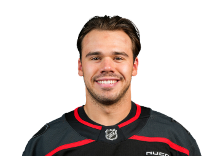 Doppelpack Stankoven, Shutout Andersen: Carolina gewinnt Auftaktpartie gegen Philadelphia