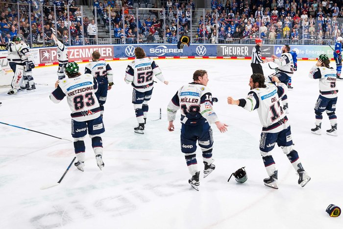 Dritter DEL-Titel in Folge für die Eisbären Berlin perfekt – Torhüter Jonas Stettmer ist der Playoff-MVP