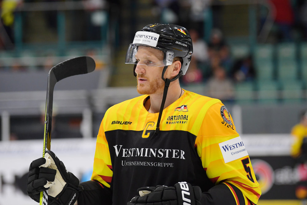 211 NHL-Partien, 91 Länderspiele und der Titel mit Graz: Verteidiger Korbinian Holzer beendet seine Karriere